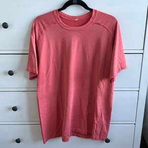 Lululemon Pink (Salmon) T-shirt, Men's XL